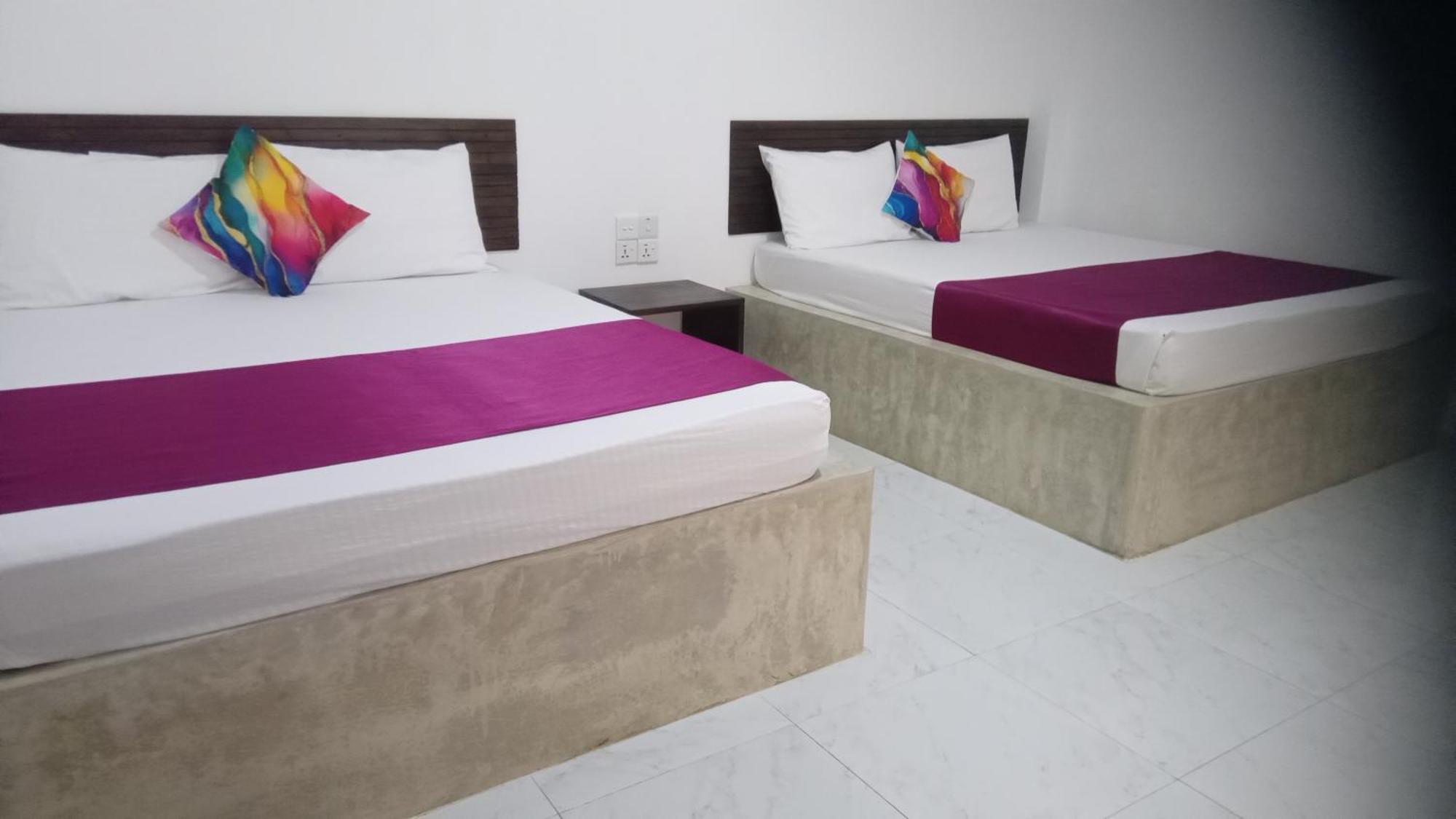 Lake Edge Resort Анурадхапура Екстериор снимка